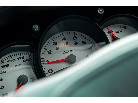 2004 Porsche 996 Turbo Coupe Manual Aerokit (31)