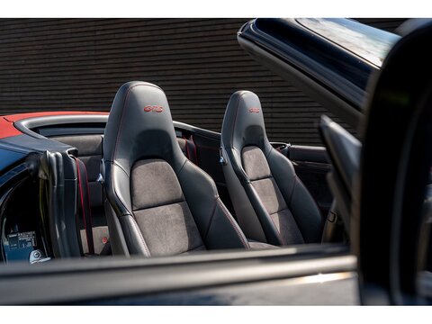 2015 Porsche 991 Carrera GTS Convertible PDK (12)