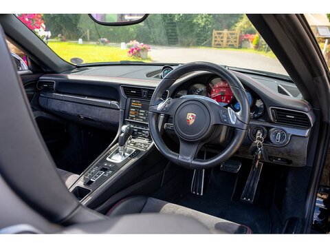 2015 Porsche 991 Carrera GTS Convertible PDK (12)