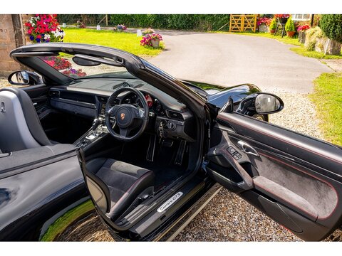2015 Porsche 991 Carrera GTS Convertible PDK (12)
