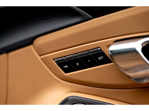 2014 Porsche 991 Carrera 4S Coupe PDK (40)