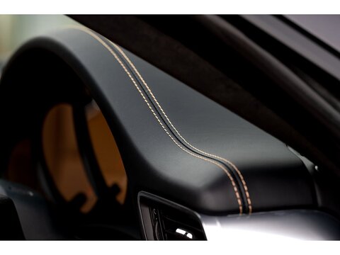 2014 Porsche 991 Carrera 4S Coupe PDK (40)