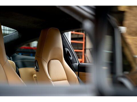 2014 Porsche 991 Carrera 4S Coupe PDK (40)