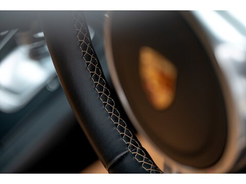 2014 Porsche 991 Carrera 4S Coupe PDK (40)