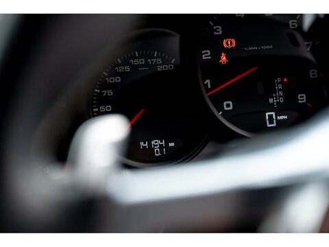 2014 Porsche 991 Carrera 4S Coupe PDK (40)