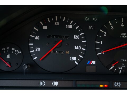 BMW E30 320is Coupe 2dr Manual Petrol (5)