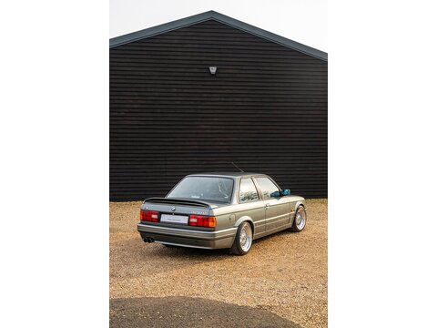 BMW E30 320is Coupe 2dr Manual Petrol (5)