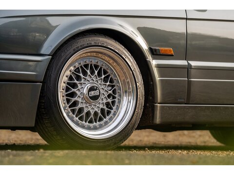 BMW E30 320is Coupe 2dr Manual Petrol (5)