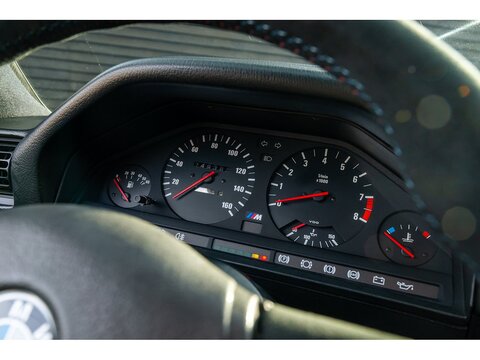 BMW E30 320is Coupe 2dr Manual Petrol (5)