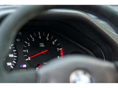 BMW E30 320is Coupe 2dr Manual Petrol (5)