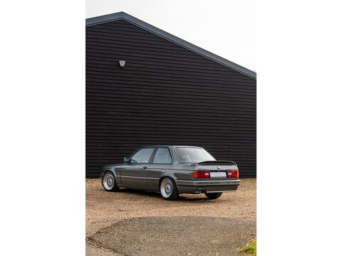 BMW E30 320is Coupe 2dr Manual Petrol (5)