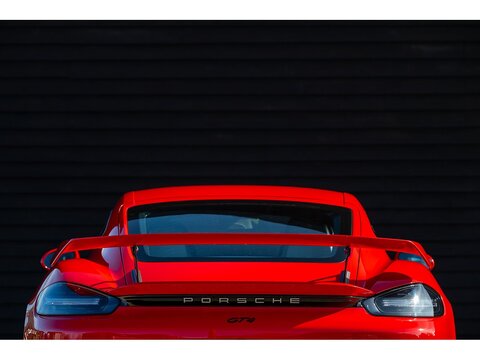 2020 Porsche 718 Cayman GT4 4.0 Manual (23)