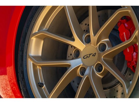 2020 Porsche 718 Cayman GT4 4.0 Manual (23)