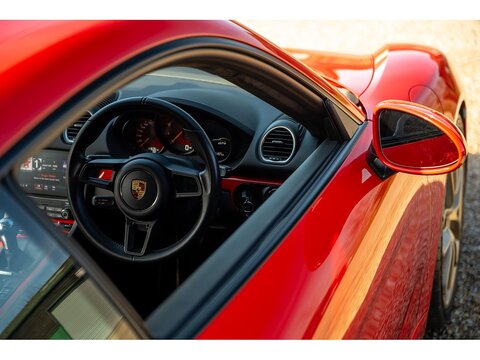 2020 Porsche 718 Cayman GT4 4.0 Manual (23)