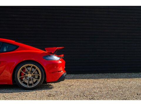 2020 Porsche 718 Cayman GT4 4.0 Manual (23)