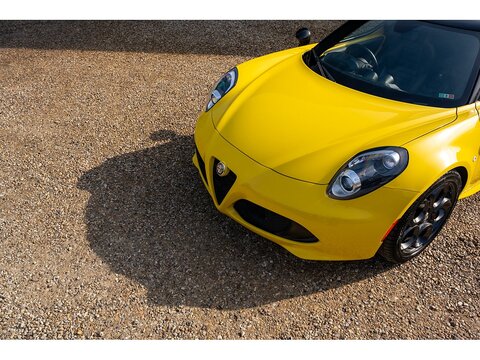 Alfa Romeo 4C Spider (29)