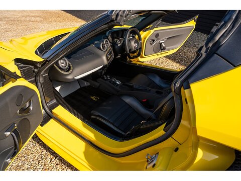 Alfa Romeo 4C Spider (29)