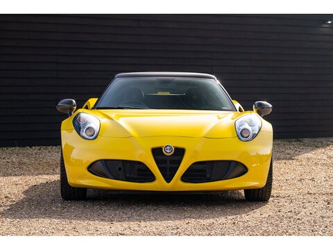 Alfa Romeo 4C Spider (29)