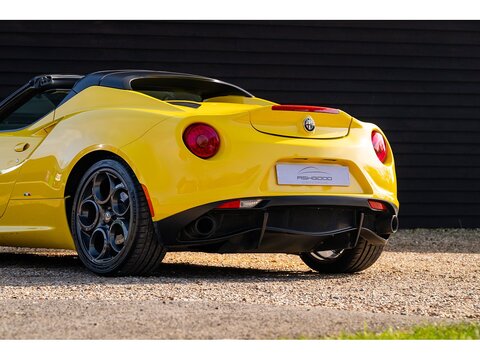 Alfa Romeo 4C Spider (29)