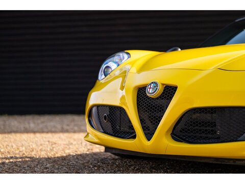 Alfa Romeo 4C Spider (29)
