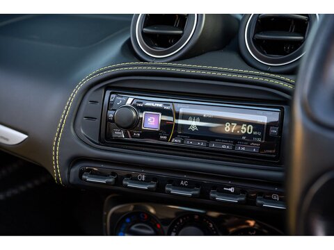 Alfa Romeo 4C Spider (29)