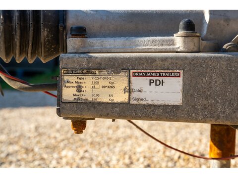 Covered Trailer Covered