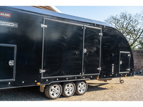 Covered Trailer Covered