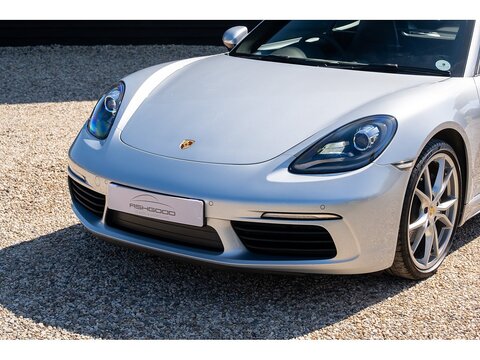 2017 Porsche 718 Cayman 2.0T Manual (10)