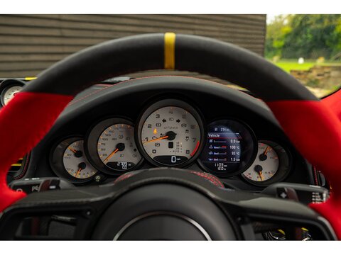 2018 Porsche 991 GT2 RS PDK (31)