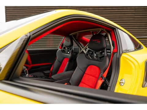 2018 Porsche 991 GT2 RS PDK (31)