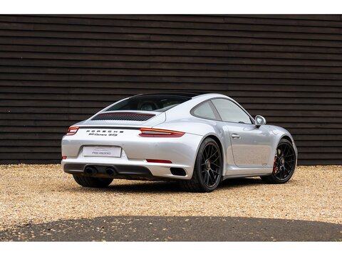 2017 Porsche 991 Carrera GTS Coupe PDK (37)