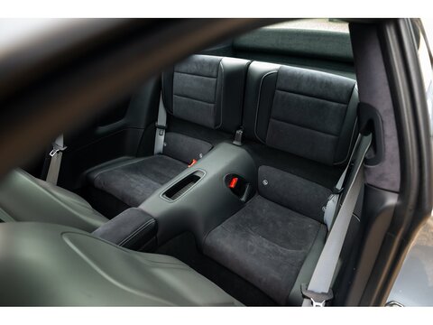 2017 Porsche 991 Carrera GTS Coupe PDK (37)