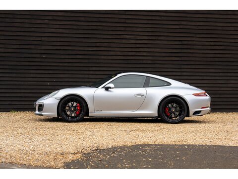 2017 Porsche 991 Carrera GTS Coupe PDK (37)