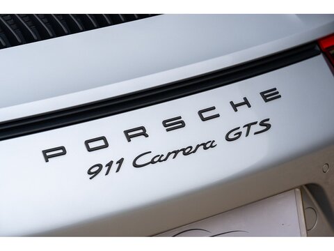 2017 Porsche 991 Carrera GTS Coupe PDK (37)