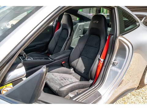 2017 Porsche 991.2 GT3 PDK (44)