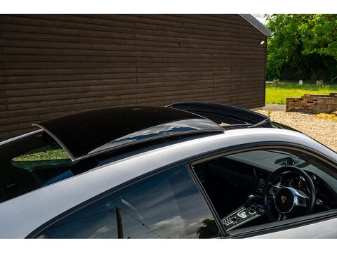 2013 Porsche 991 Turbo S Coupe PDK (23)