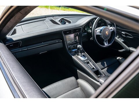 2013 Porsche 991 Turbo S Coupe PDK (23)