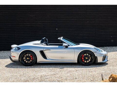 2019 Porsche 718 Spyder 4.0 Manual (33)