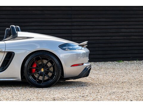 2019 Porsche 718 Spyder 4.0 Manual (33)