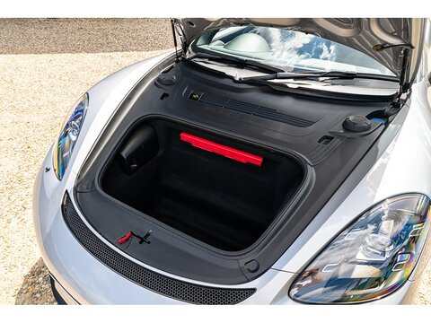 2019 Porsche 718 Spyder 4.0 Manual (33)