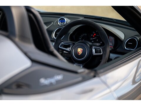 2019 Porsche 718 Spyder 4.0 Manual (33)
