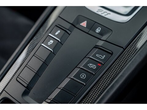 2018 Porsche 991 Carrera GTS PDK (17)