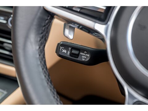 2019 Porsche Macan 2.0 (25)