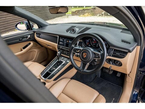 2019 Porsche Macan 2.0 (25)
