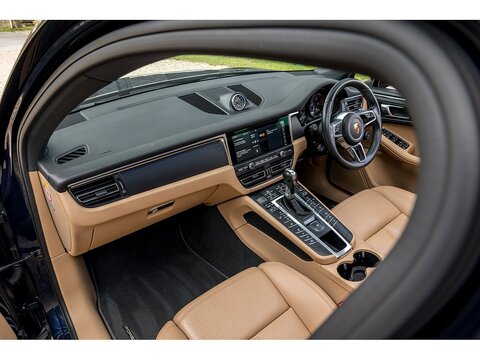 2019 Porsche Macan 2.0 (25)