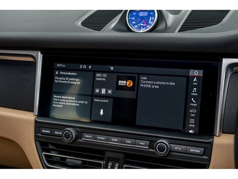 2019 Porsche Macan 2.0 (25)