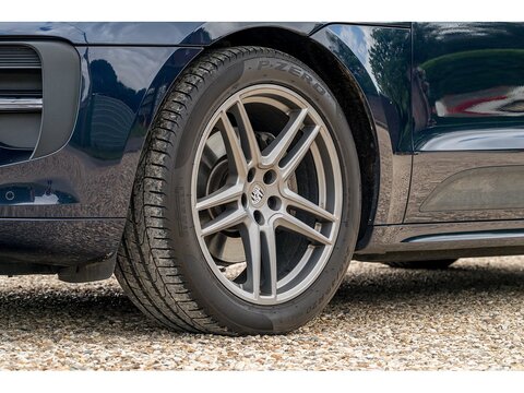 2019 Porsche Macan 2.0 (25)