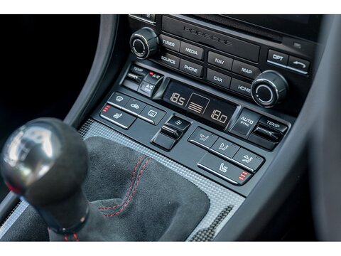 2018 Porsche 991 GT3 Manual (46)