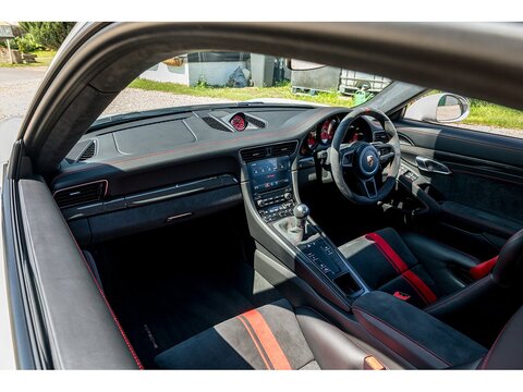 2018 Porsche 991 GT3 Manual (46)