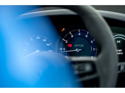 2022 Porsche 992 Carrera GTS Coupe Manual (10)